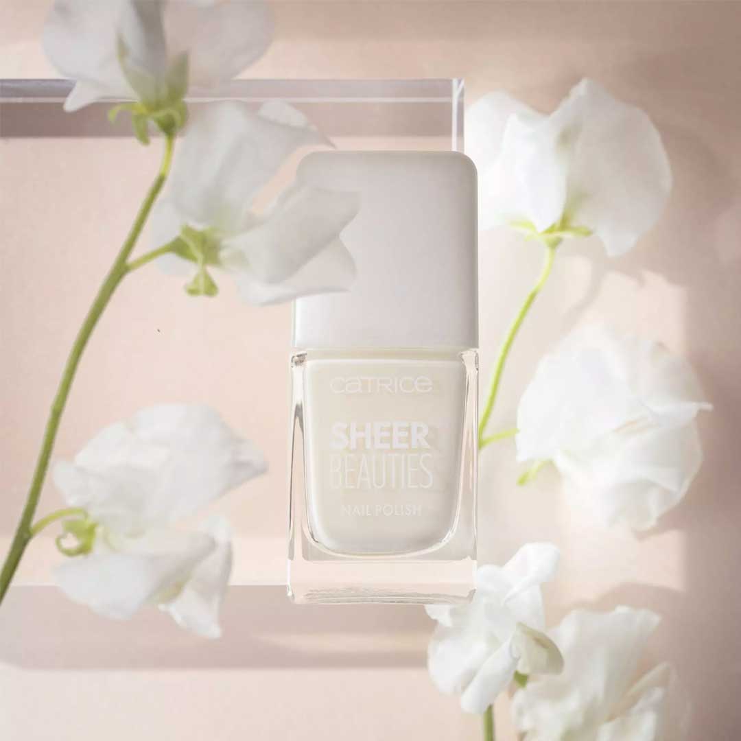 Catrice Sheer Beauties verniz de unhas 010 milky not guilty